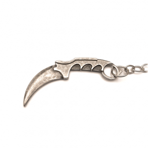 CHAVEIRO EM METAL, COR PRATA ENVELHECIDO, MODELO FACA